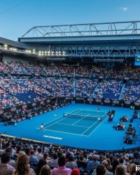 张之臻已命悬一线，男女两种子球员一轮游，中国军团13人战双打